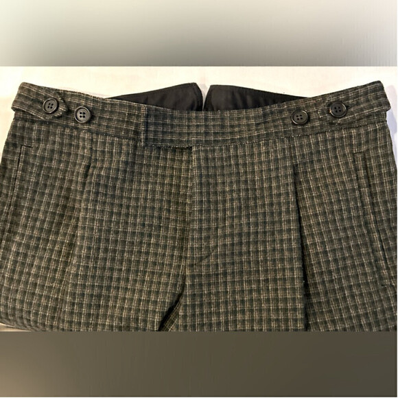 Miu Miu  Virgin Wool Knee-Length Shorts Sz 38 - Picture 6 of 12